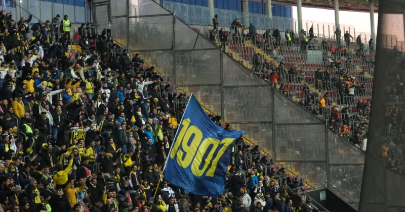 Akhisarspor Akhisar 1970 Spor Kulübü'ne Devreoldu, Transfer Yasağı Kalkarken Pilot Takım Sistemiyle Çıkacak