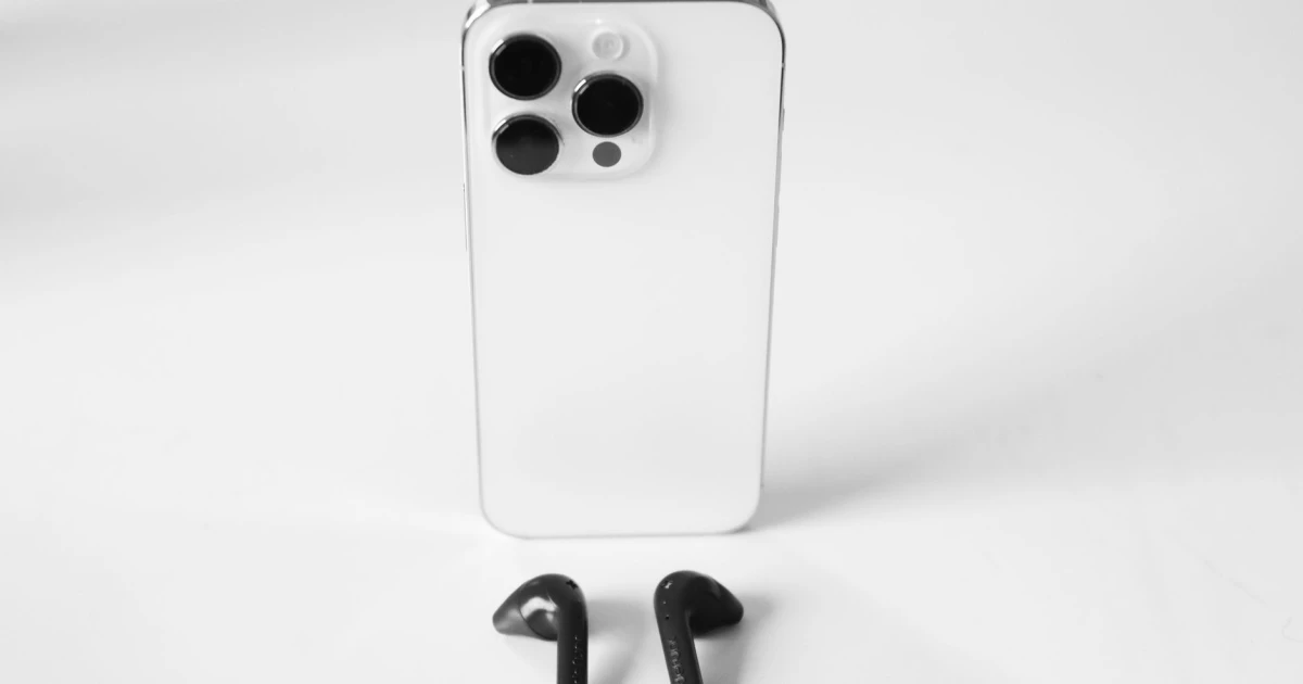 airpods pro 3, apple, gürültü engelleme, aktif ses yönetimi, kablosuz kulaklık, indirim, amazon