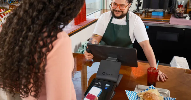 Apple Pay ödeme akışını iOS 27'de yeniledi, kart değiştirme kolaylaştı