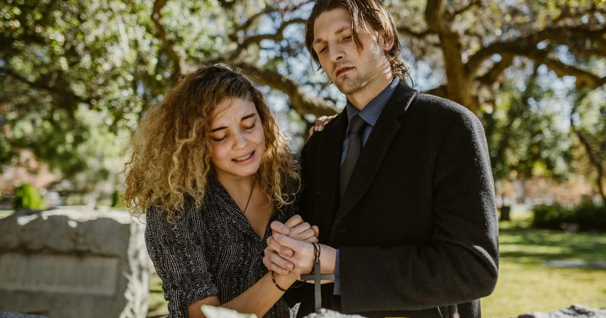widow's bay, apple tv, ikinci sezon, katie dippold, matthew rhys, dizi, yapım