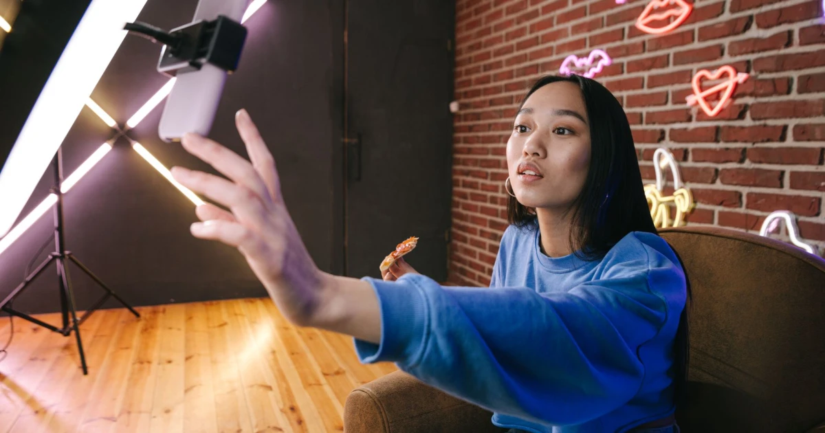 sosyal medya yasağı, gençlik güvenliği, TikTok, Instagram, dijital uygulamalar, yaş sınırı, Birleşik Krallık