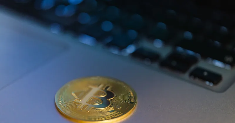 Coinbase, Yapay Zeka Ajanlarının Kripto Para Ticaretine Girmesine İzin Vermeyi Önerdi