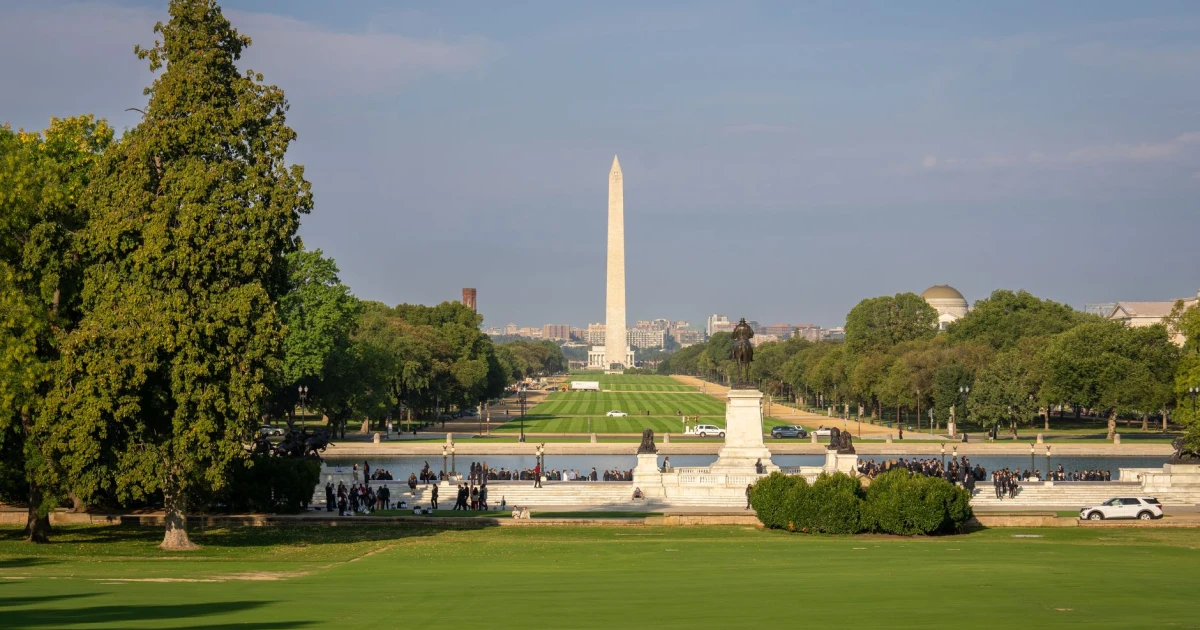 washington monument