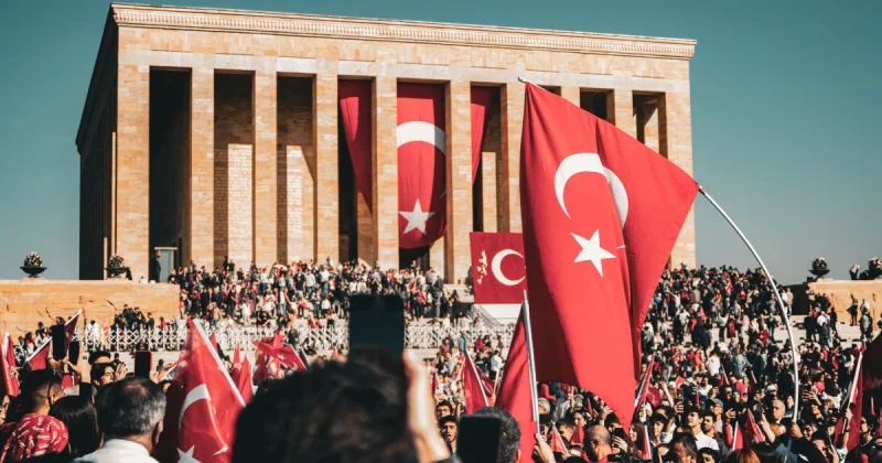 MHP'de İstikrarsızlık Derinleşiyor: Denizli'de İki Başkan İstifa Etti