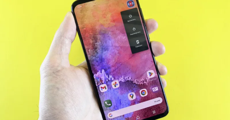 Motorola Razr Ultra fiyat artışı kullanıcıları hayal kırıklığına uğratıyor