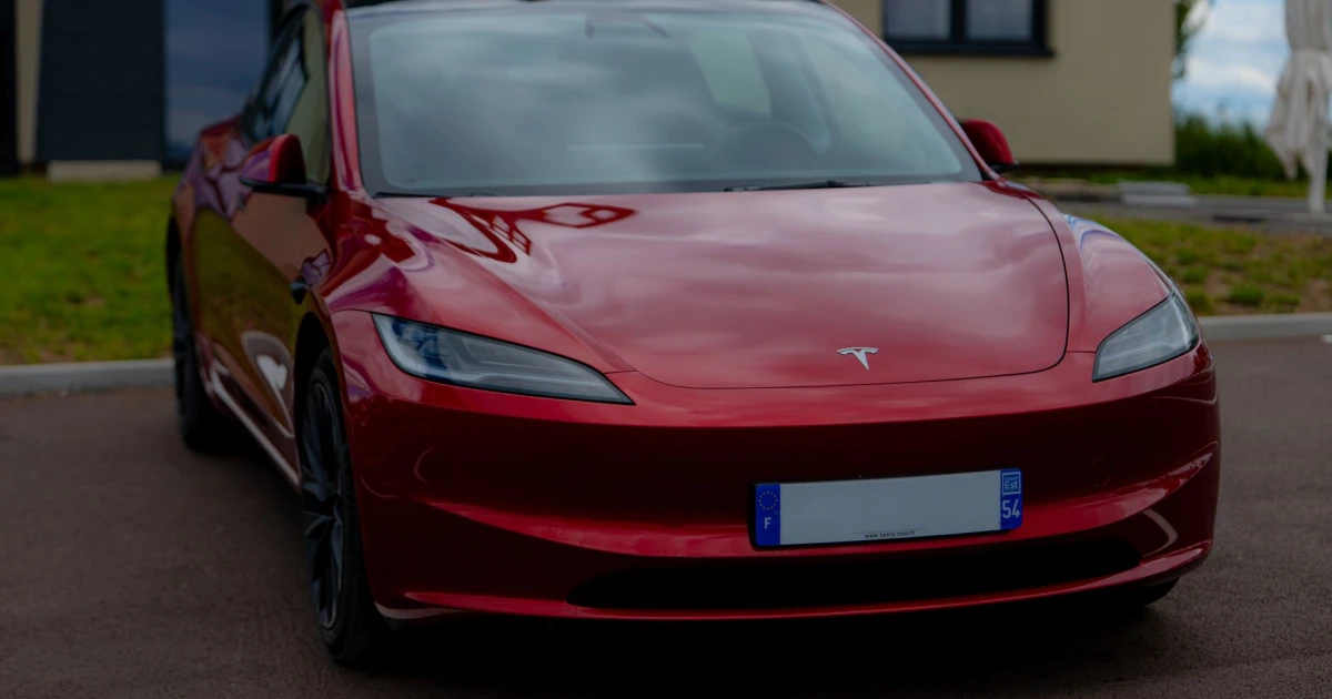 elon musk, tesla, spacex, basın, sosyal medya, teknoloji lideri