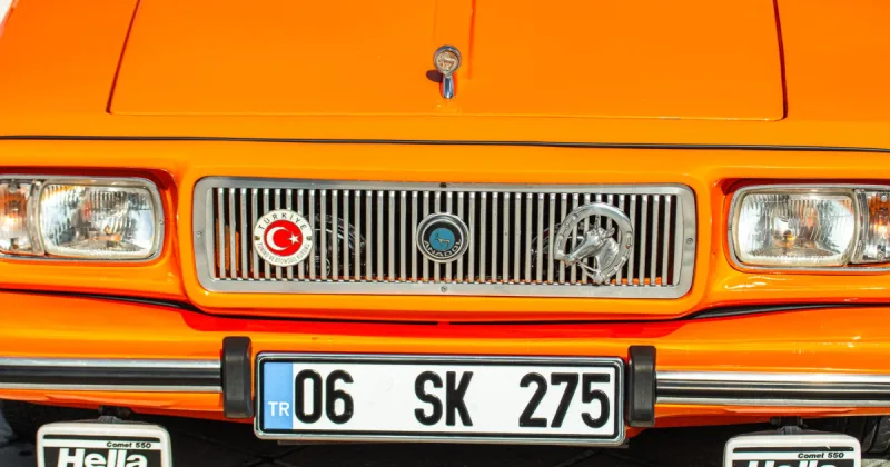 Sakarya'da Seyir Halindeki Otomobil Yangınında İki Yaşlı Kadın Kurtarıldı