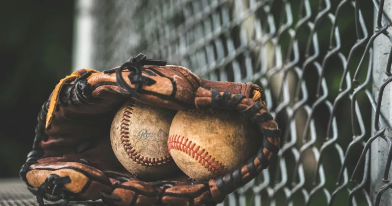 unc baseball score