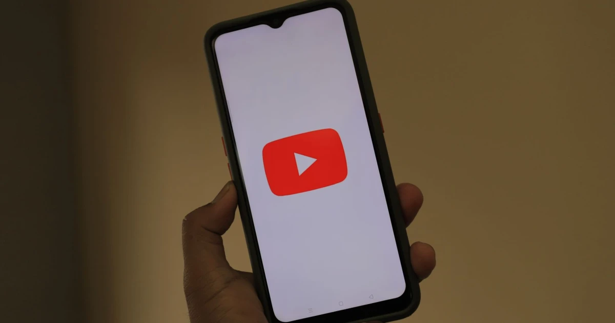 youtube premium, video akışı, reklamsız izleme, youtube özellikleri, abonelik değeri