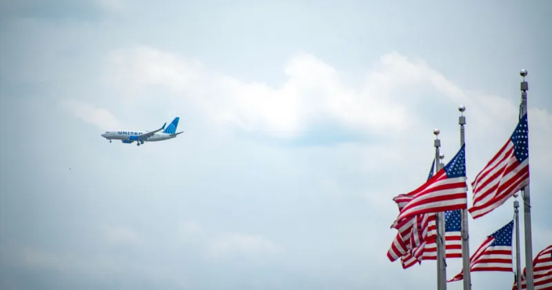 American Airlines uçuşlarını sistem arızasından sonra yeniden başlattı