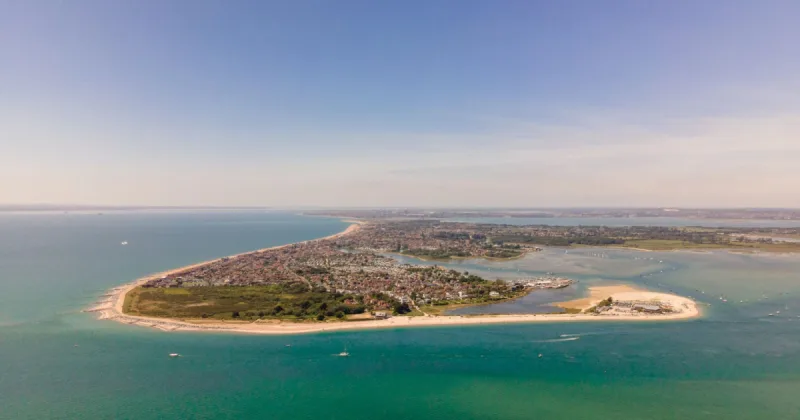 Emergency Services Launch Coordinated Response to Incident at West Mersea Beach