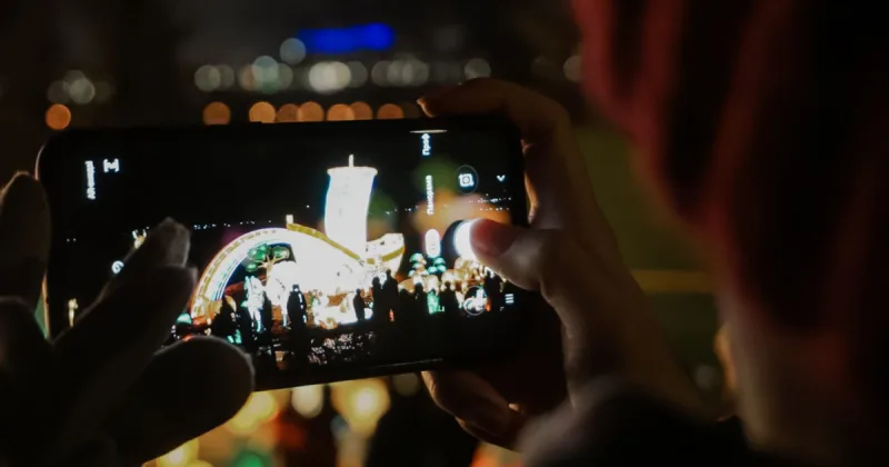 Google Pixel 11'in Arka Yüzüne Yeni LED Işık Özelliği Geliyor