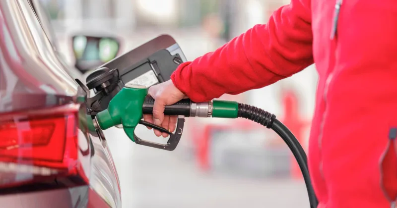 Motorinde 6,37 Lira İndirim Uygulandı, Benzine Değişim Beklenmedi