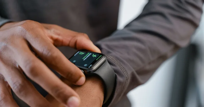 Motorola'nın yeni akıllı saatinde bağımsız bağlantı özelliği olabilir