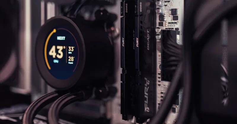 Samsung yeni nesil 3D bellek teknolojisini duyurdu ancak PC kullanıcıları uygun fiyatlı DDR5'i bekliyor